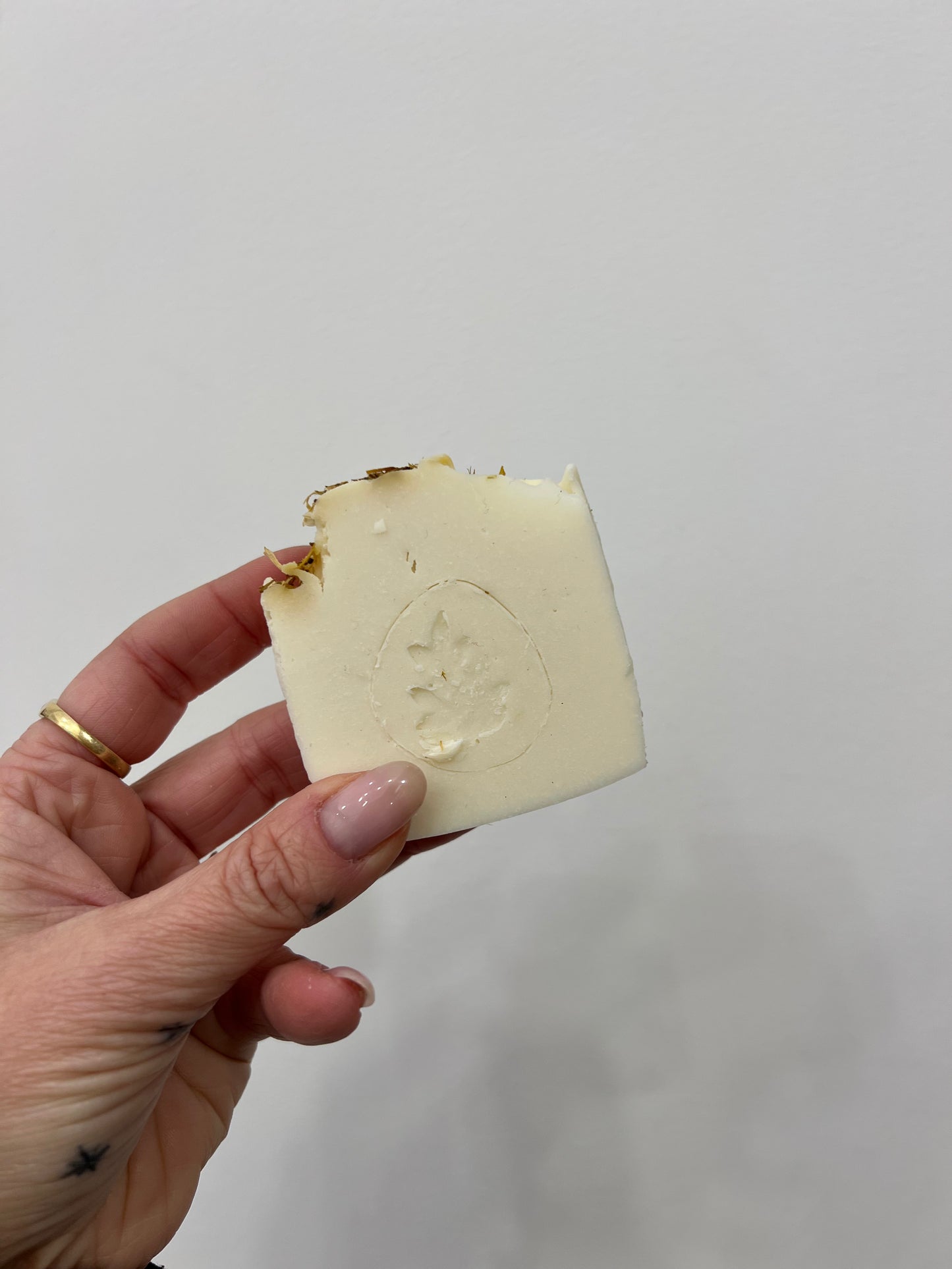 Sapone solido alla calendula